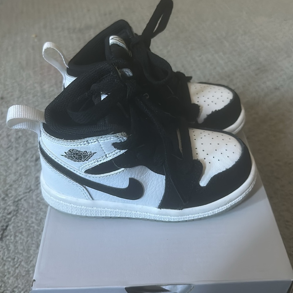 Air Jordan 1 Retro High OG Infant Toddler